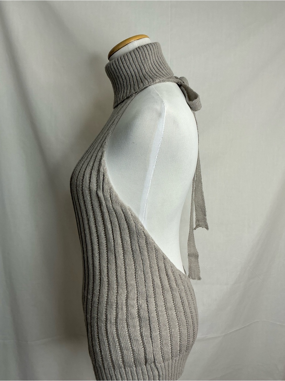 2227 - Ribbed Keyhole Turtleneck Sweater - Taupe - Picture 6 of 6